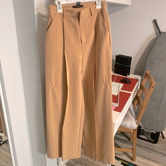 Extra wide tan pants trousers - Picture 5 of 11